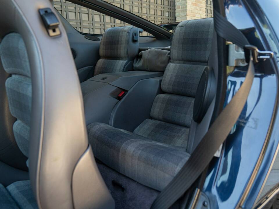 Afbeelding 50/50 van Porsche 928 GTS (1992)