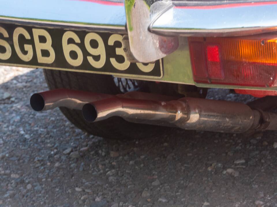 Image 38/50 de Jaguar Type E (2+2) (1969)