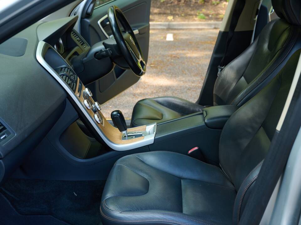 Image 4/50 de Volvo XC60 T5 (2012)