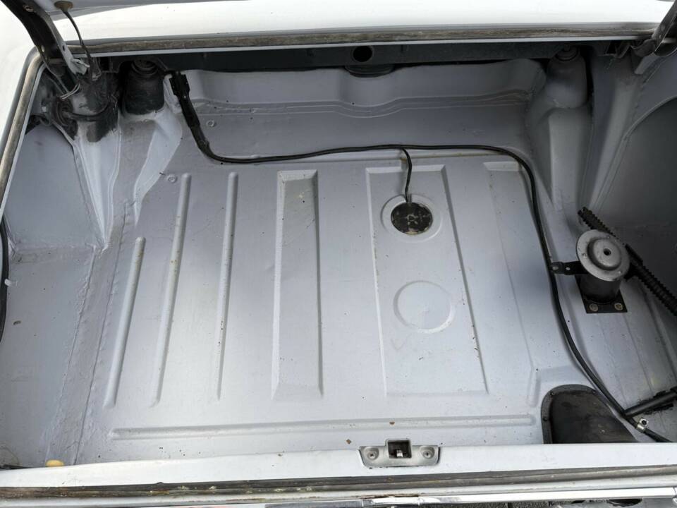 Bild 30/50 von Mercedes-Benz 250 SL (1967)