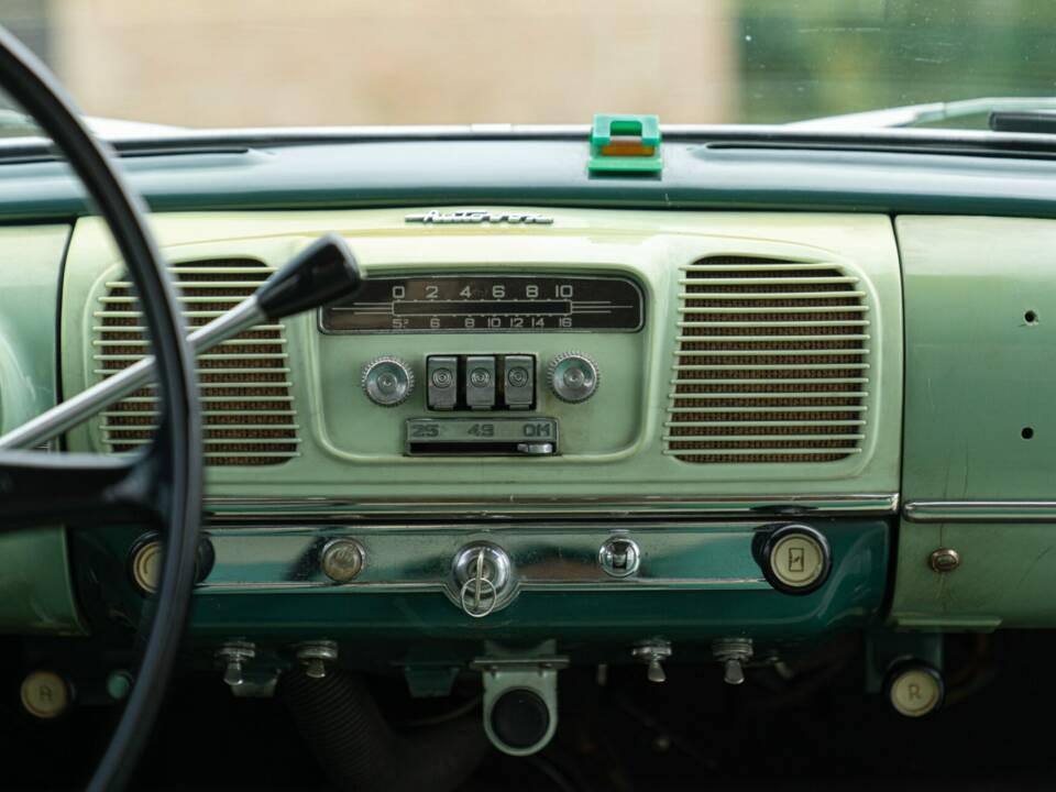 Image 44/50 of FIAT 1400 B (1958)