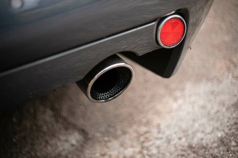 Bild 43/50 von Aston Martin V12 Vanquish (2002)