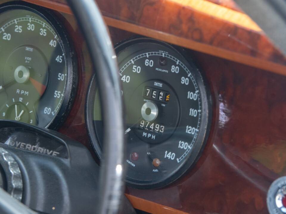Immagine 48/50 di Jaguar Mk II 3.4 (1962)