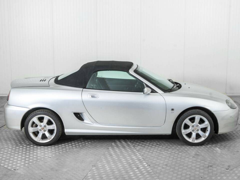 Immagine 47/50 di MG TF 135 (2004)