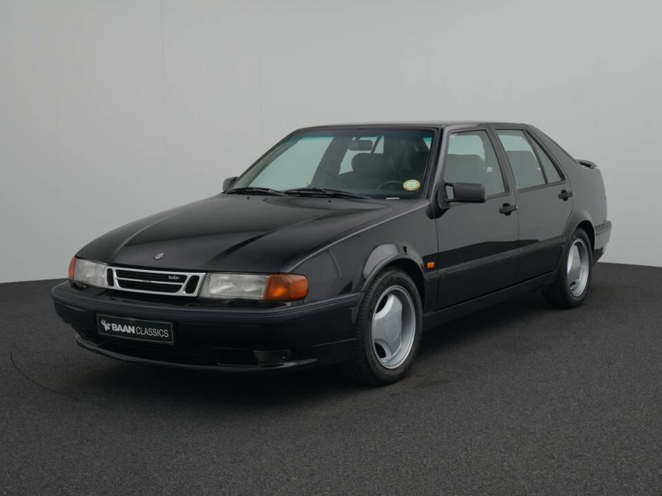 Immagine 1/23 di Saab 9000 CS Turbo Aero (1993)