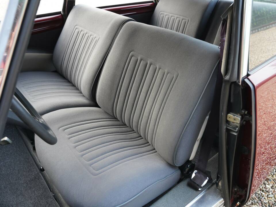 Obraz 36/50 pojazdu Citroën DS 21 (1971)