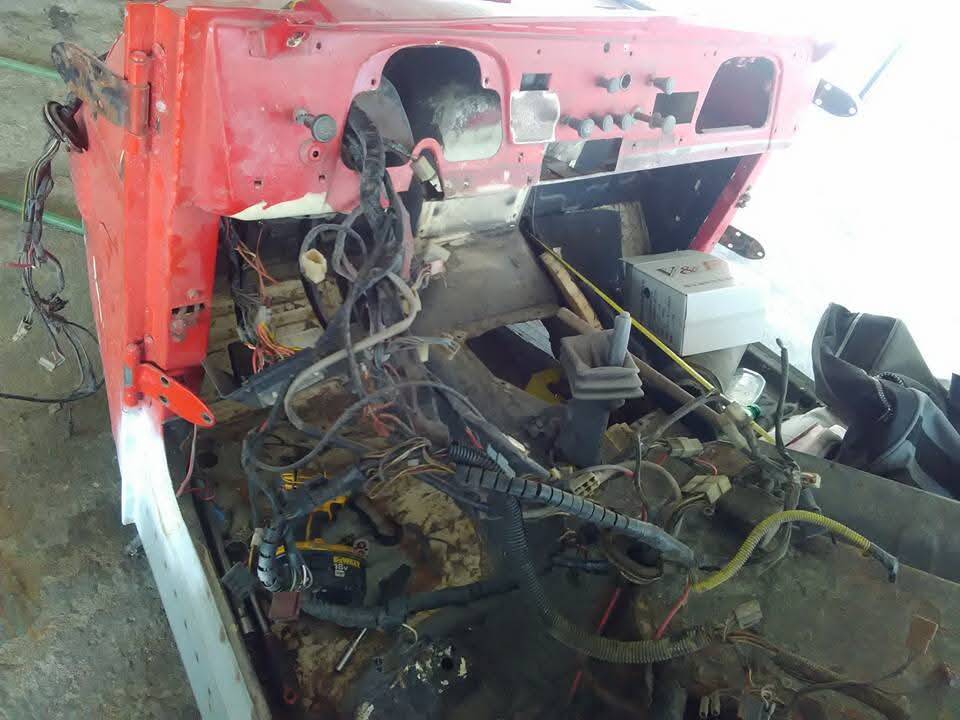 Image 36/50 of Toyota Land Cruiser BJ 40 (1981)