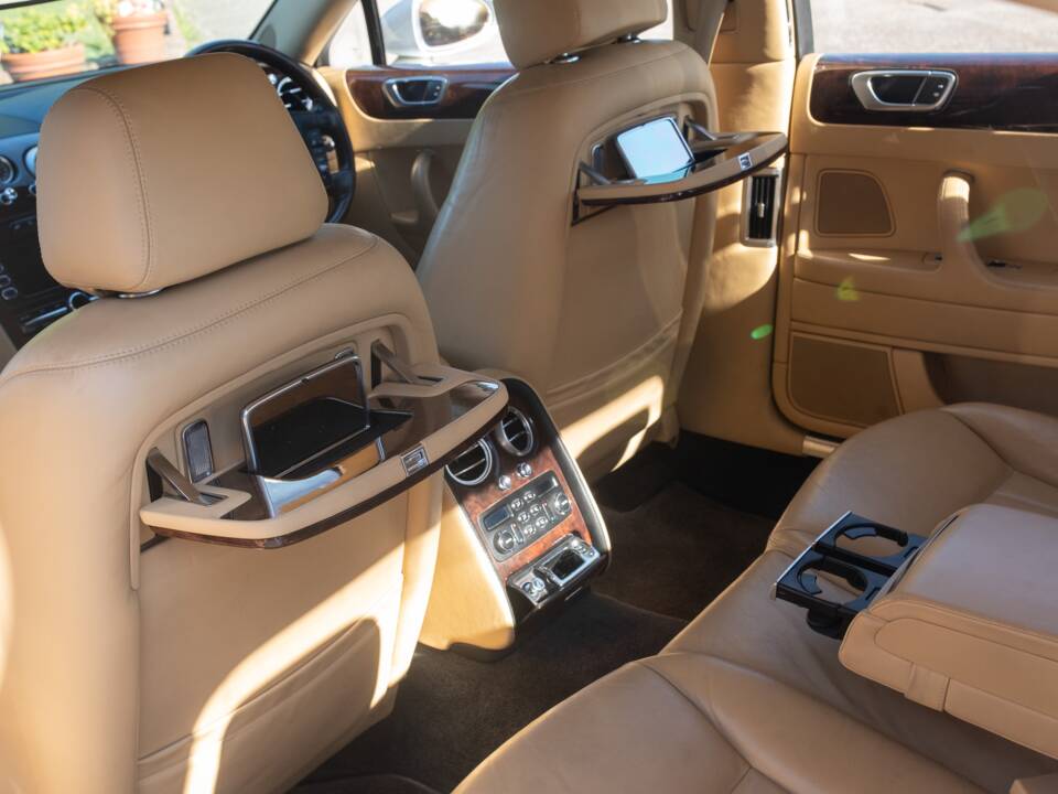 Image 5/50 of Bentley Continental Flying Spur (2007)