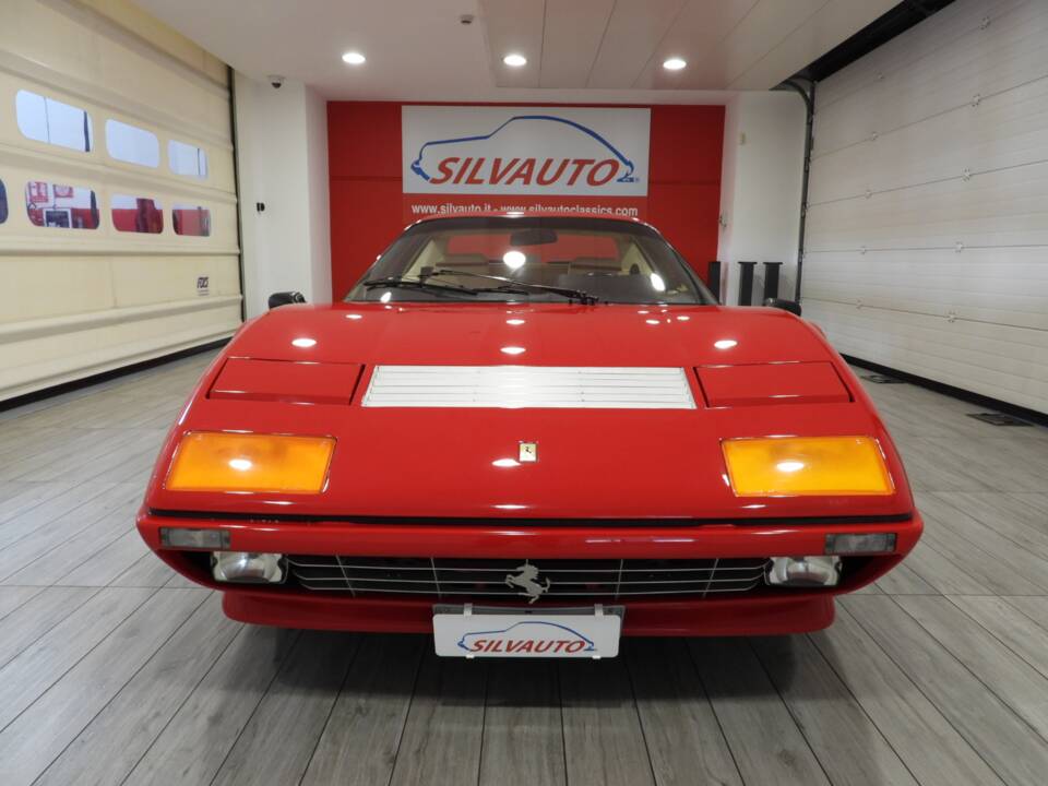 Imagen 2/15 de Ferrari 512 BBi (1984)