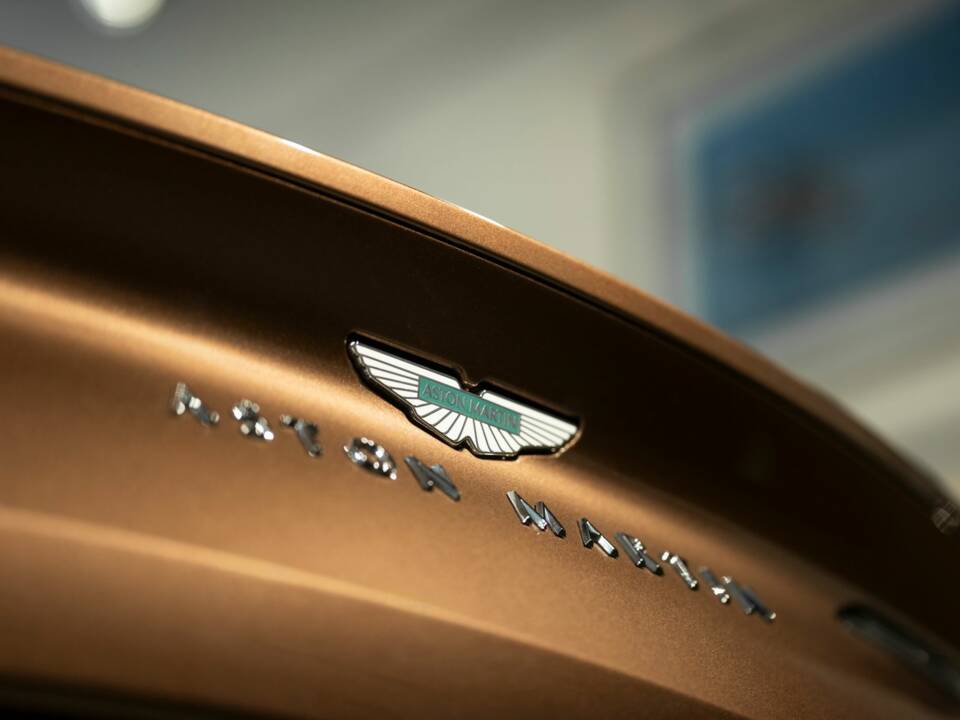 Bild 12/51 von Aston Martin DB12 Volante (2024)