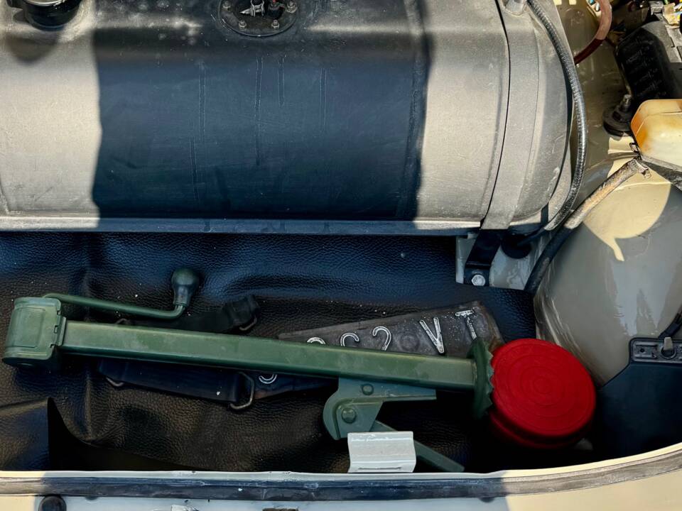 Image 11/39 of FIAT 500 F (1968)