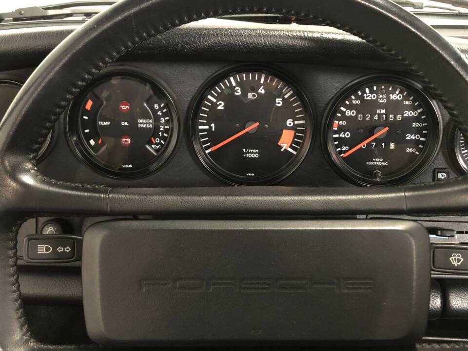 Bild 3/39 von Porsche 911 Speedster 3.2 (1989)