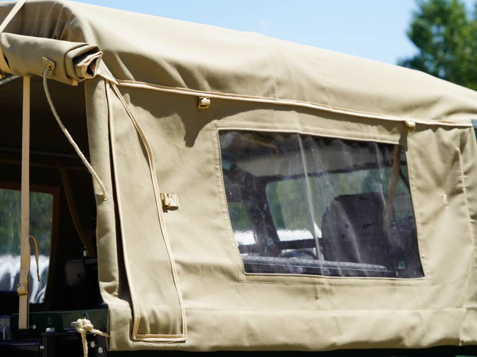 Image 42/64 of Land Rover Defender 90 Td5 (1999)