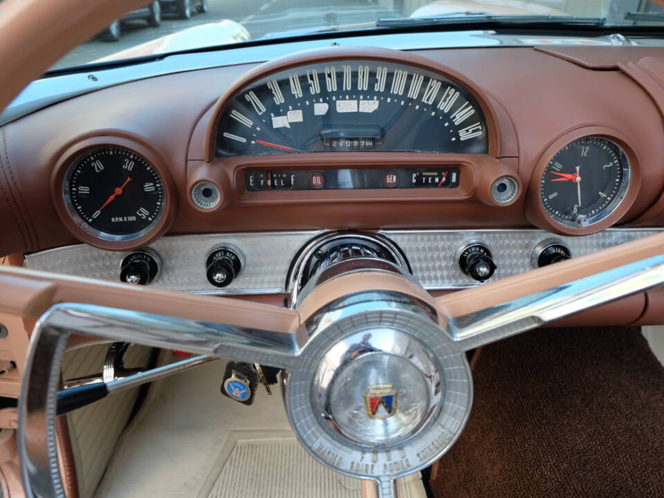 Immagine 35/64 di Ford Thunderbird (1956)