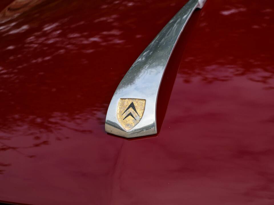 Image 36/50 de Citroën DS 21 (1971)
