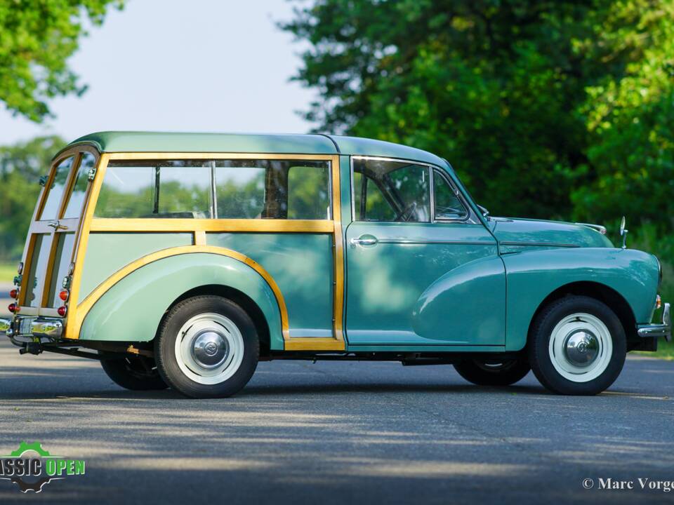 Image 21/34 de Morris Minor 1000 Traveller (1971)