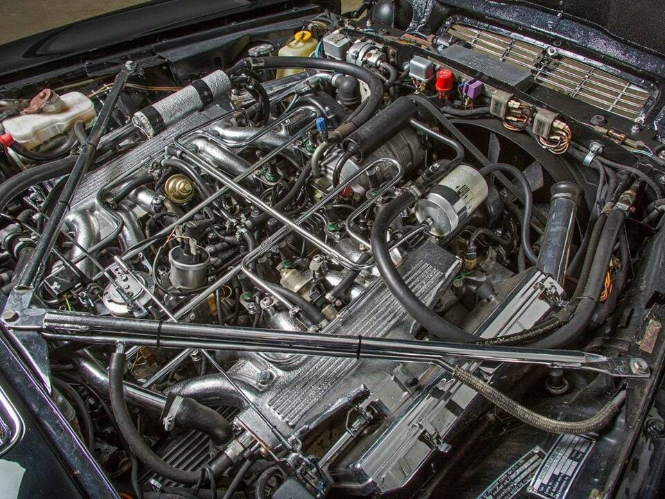 Image 29/31 of Jaguar XJ 5.3 C (1978)