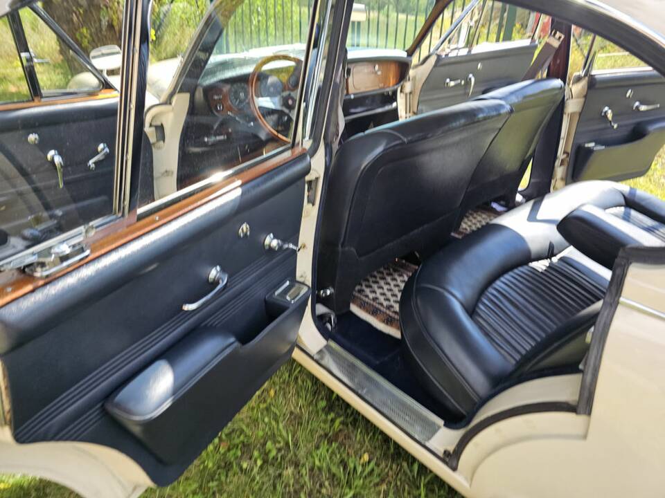 Afbeelding 8/8 van Jaguar 420 (1967)