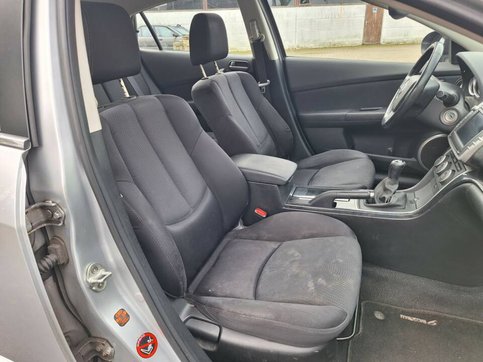 Image 8/15 of Mazda 6 2.0 MZR (2009)