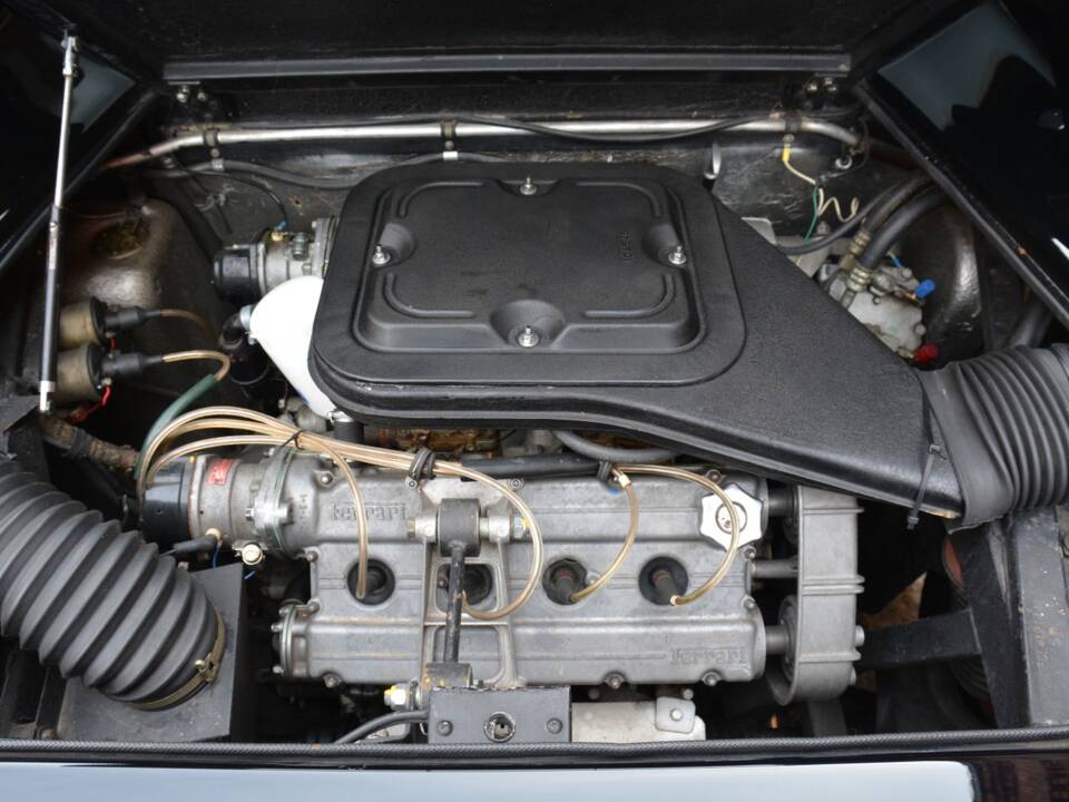 Bild 43/50 von Ferrari Dino 208 GT4 (1976)