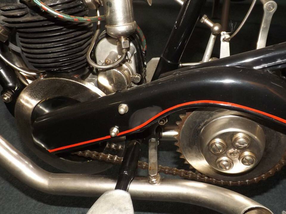 Afbeelding 18/33 van Ravat 250 (1913)