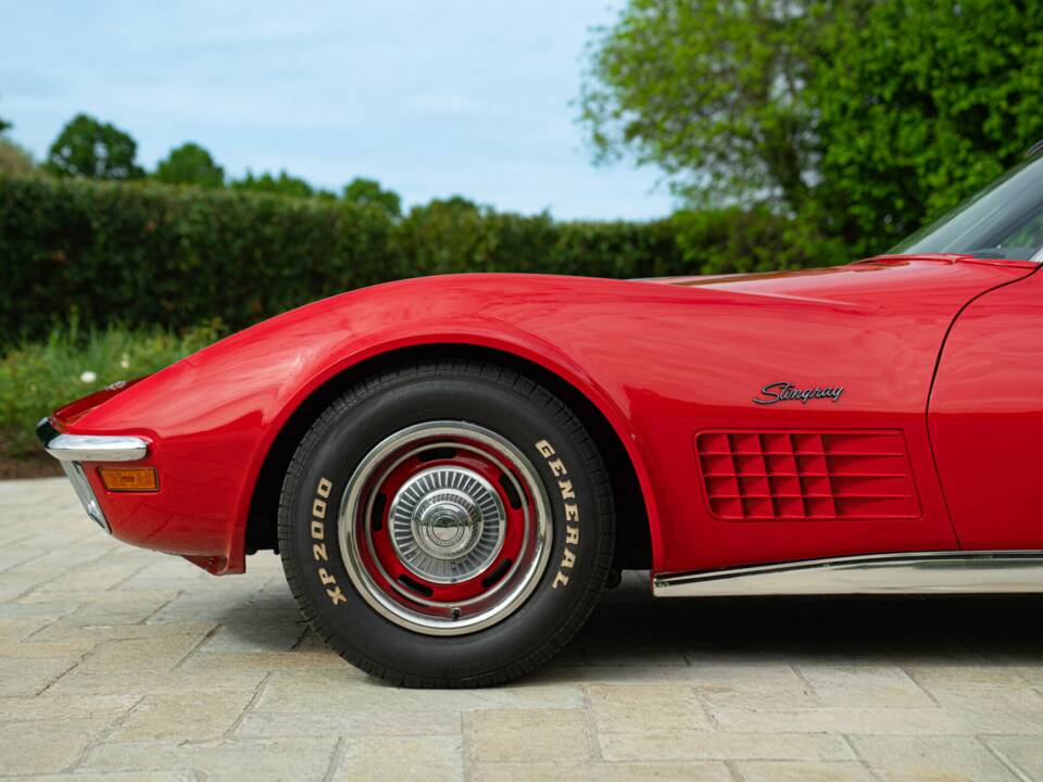 Image 19/50 of Chevrolet Corvette Stingray (1972)