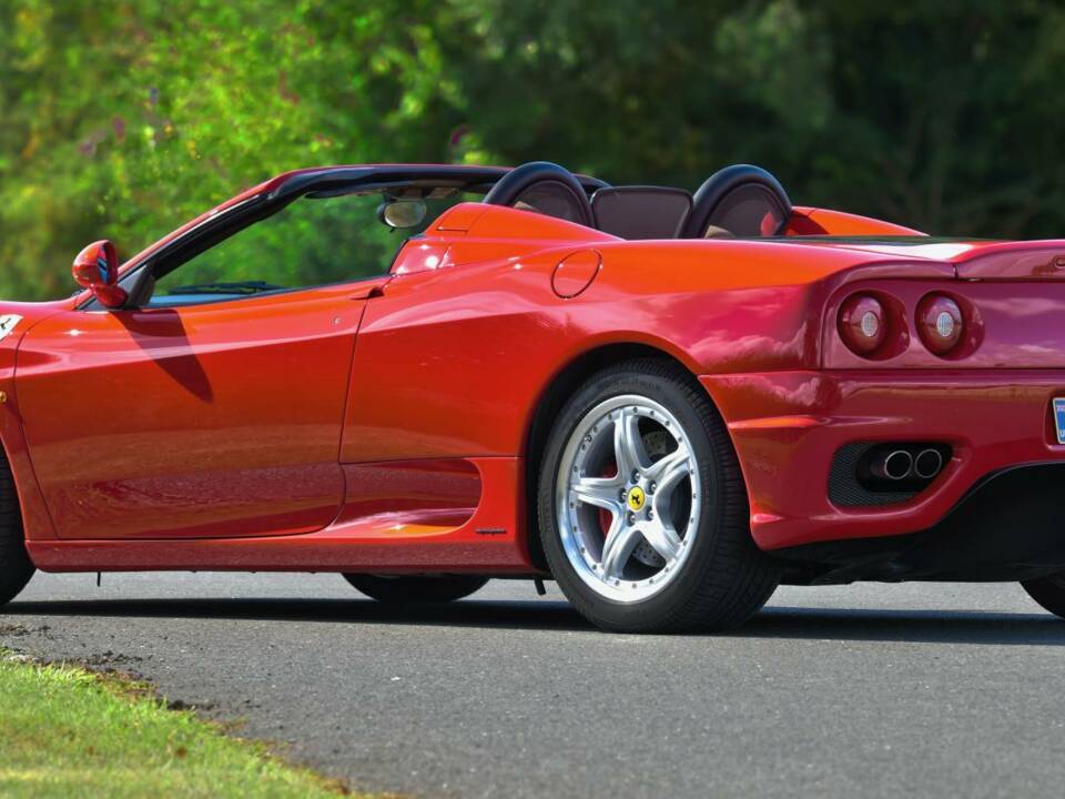 Imagen 13/50 de Ferrari 360 Spider (2003)