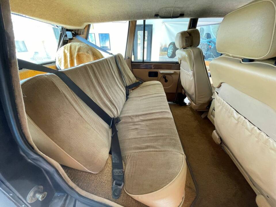 Image 16/25 of Land Rover Range Rover Classic 3.5 (1982)