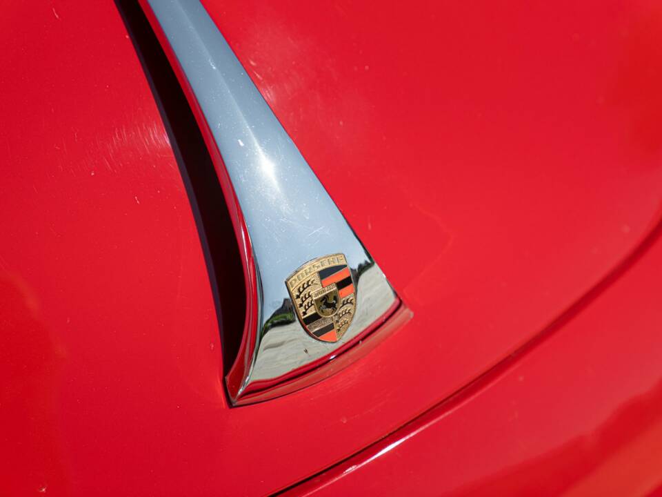 Image 11/50 of Porsche 356 C 1600 SC (1964)