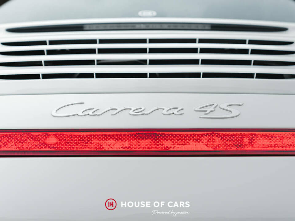 Image 21/47 of Porsche 911 Carrera 4S (2009)