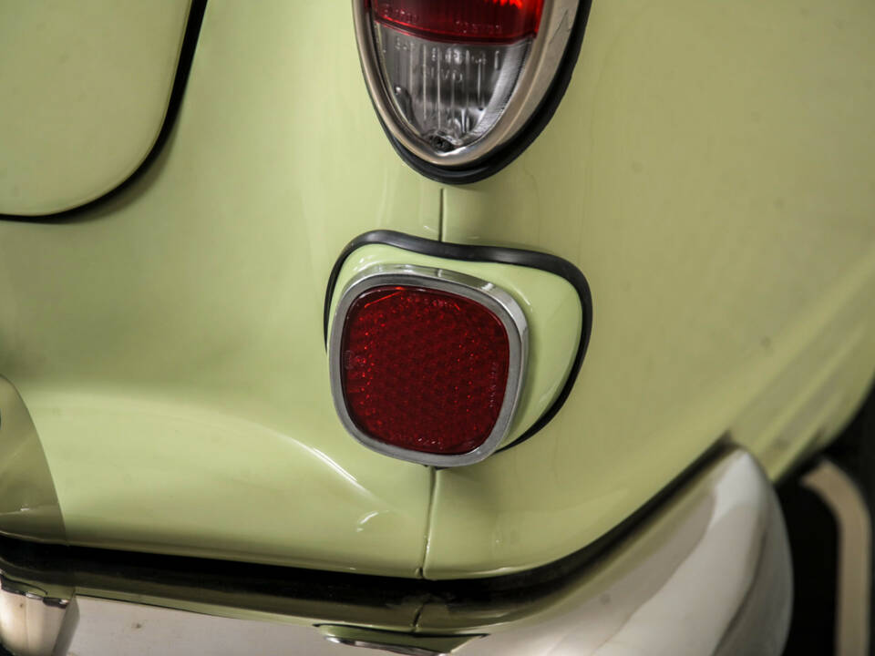 Bild 43/50 von Volvo P 121 (1967)