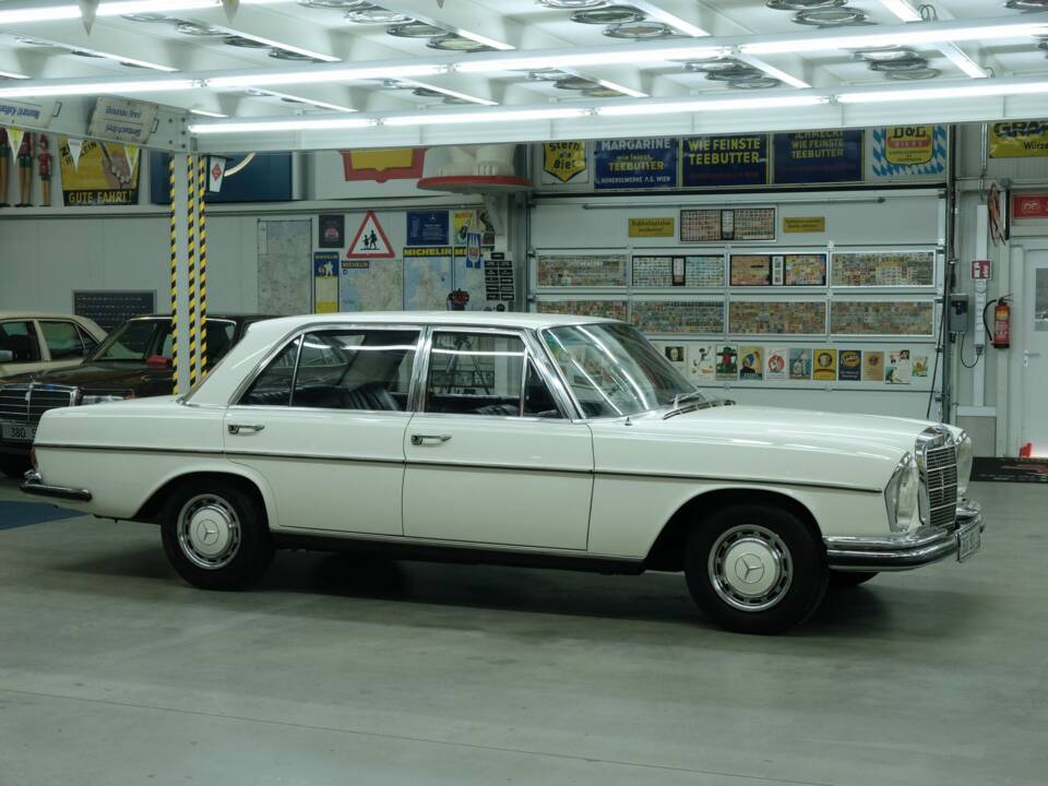 Afbeelding 15/70 van Mercedes-Benz 300 SEL (1968)
