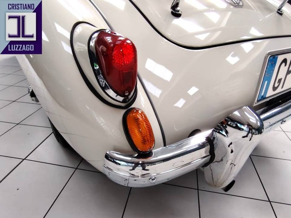 Image 16/59 of MG MGA 1500 (1958)