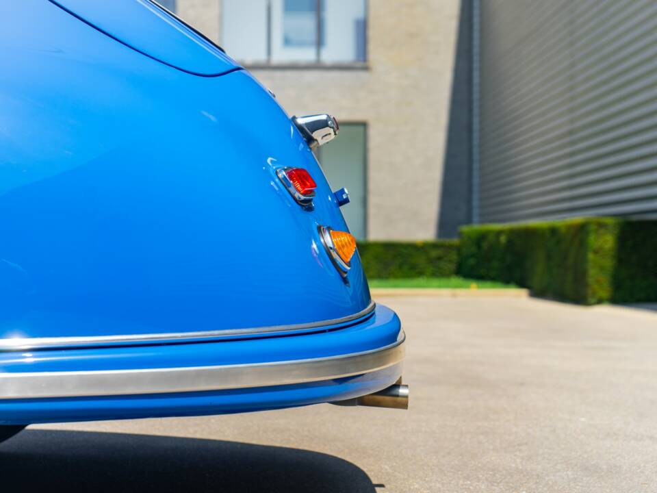Immagine 33/53 di Porsche 356 1300 (1952)