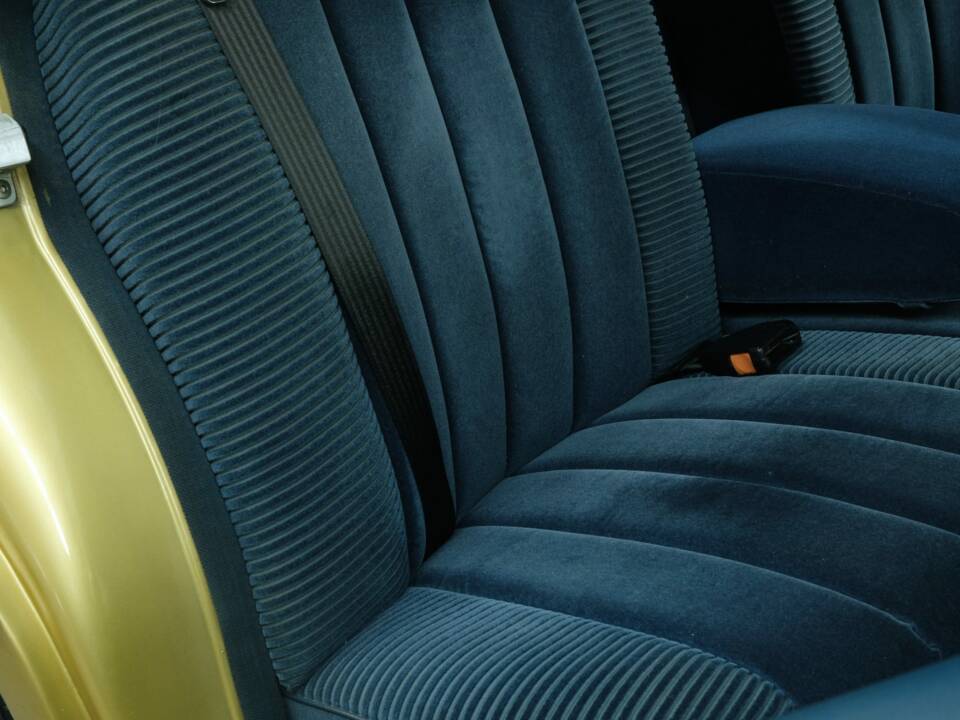 Image 37/76 of Mercedes-Benz 350 SEL (1977)