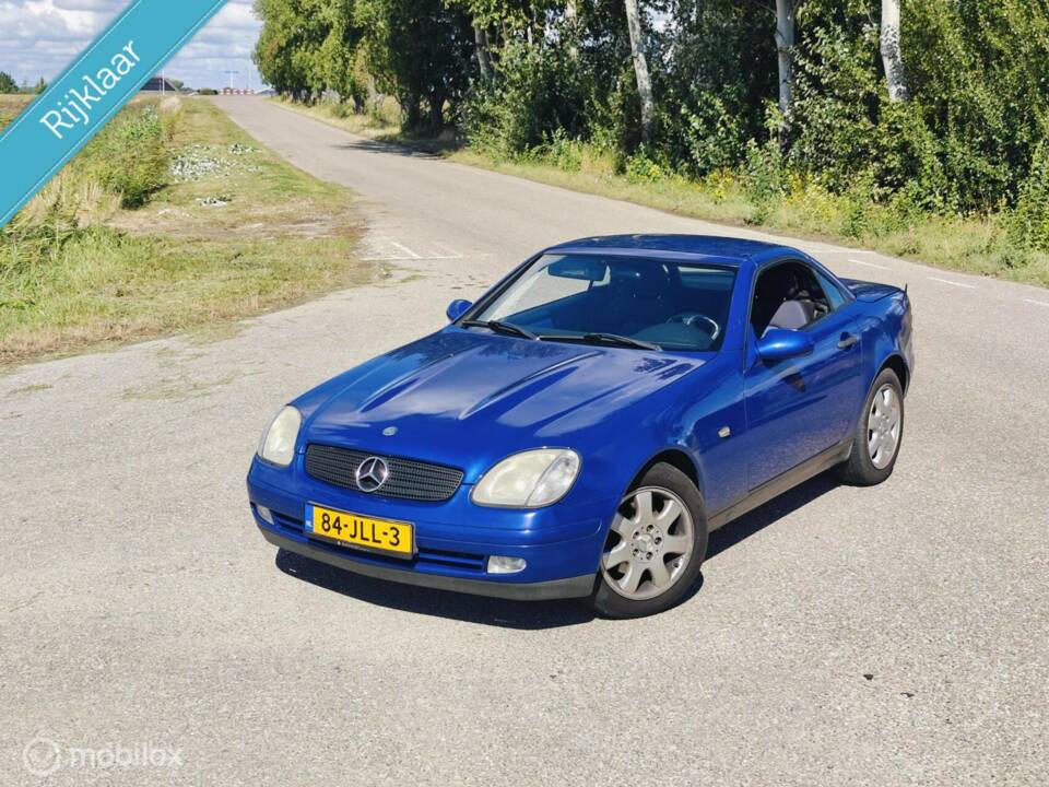 Bild 2/27 von Mercedes-Benz SLK 200 (1999)