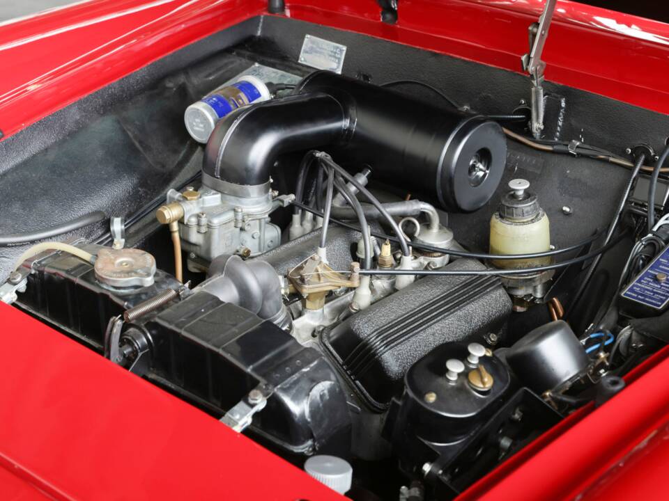 Bild 34/50 von Lancia Appia Convertible Vignale (1962)