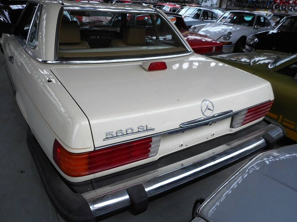 Image 6/26 of Mercedes-Benz 560 SL (1987)