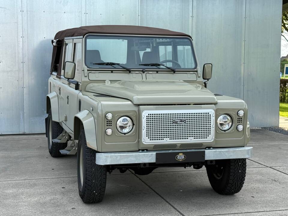 Bild 3/21 von Land Rover Defender 110 (2005)