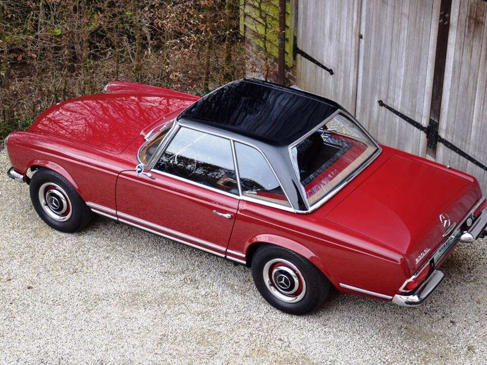 Image 15/45 of Mercedes-Benz 230 SL (1964)
