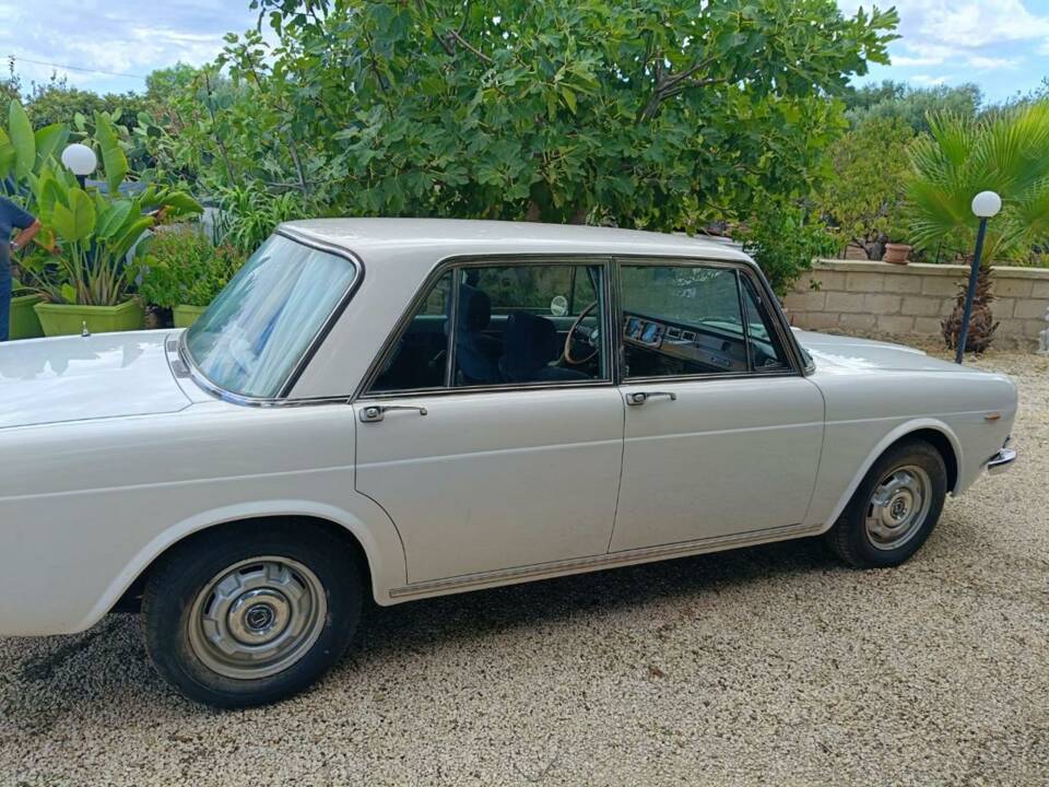 Immagine 37/50 di Lancia Flavia 2000 (1974)