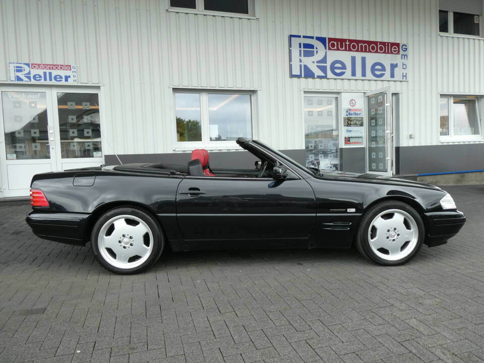 Image 8/28 of Mercedes-Benz SL 500 (1998)