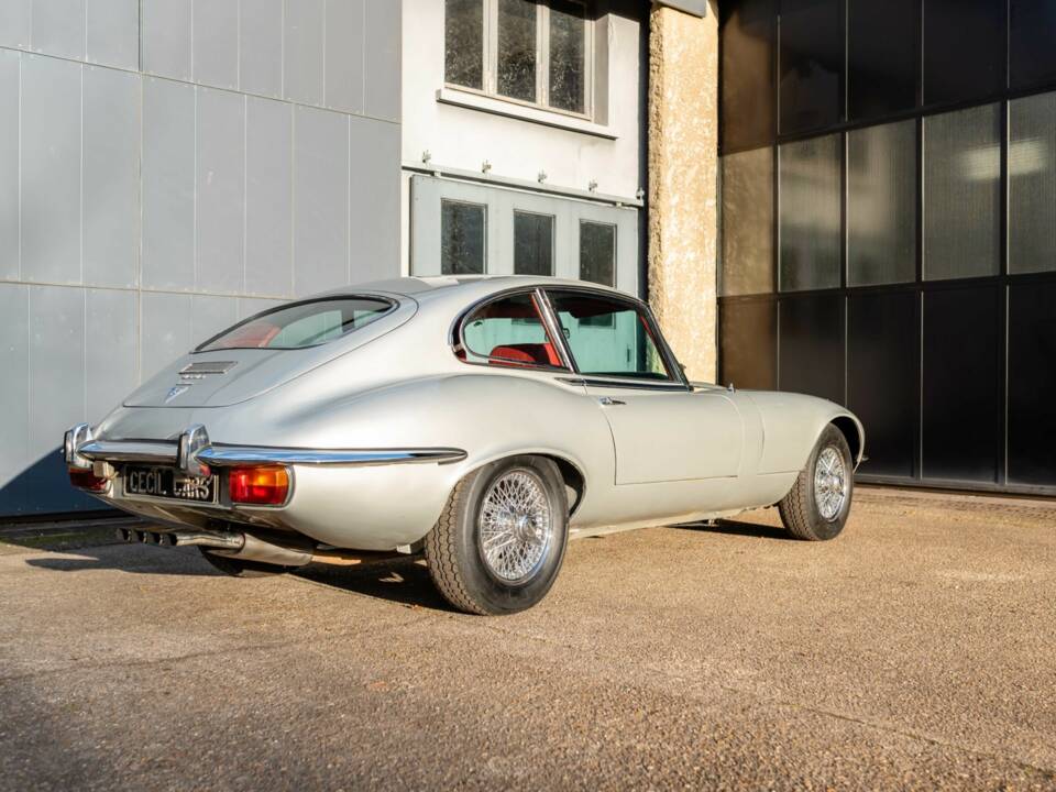 Bild 14/50 von Jaguar E-Type V12 (2+2) (1971)