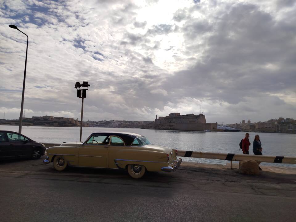 Bild 23/50 von Chrysler New Yorker (1954)