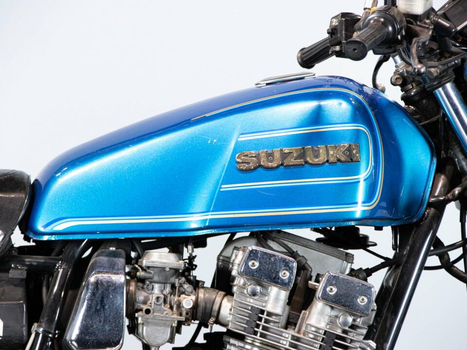 Bild 11/50 von Suzuki DUMMY (1981)