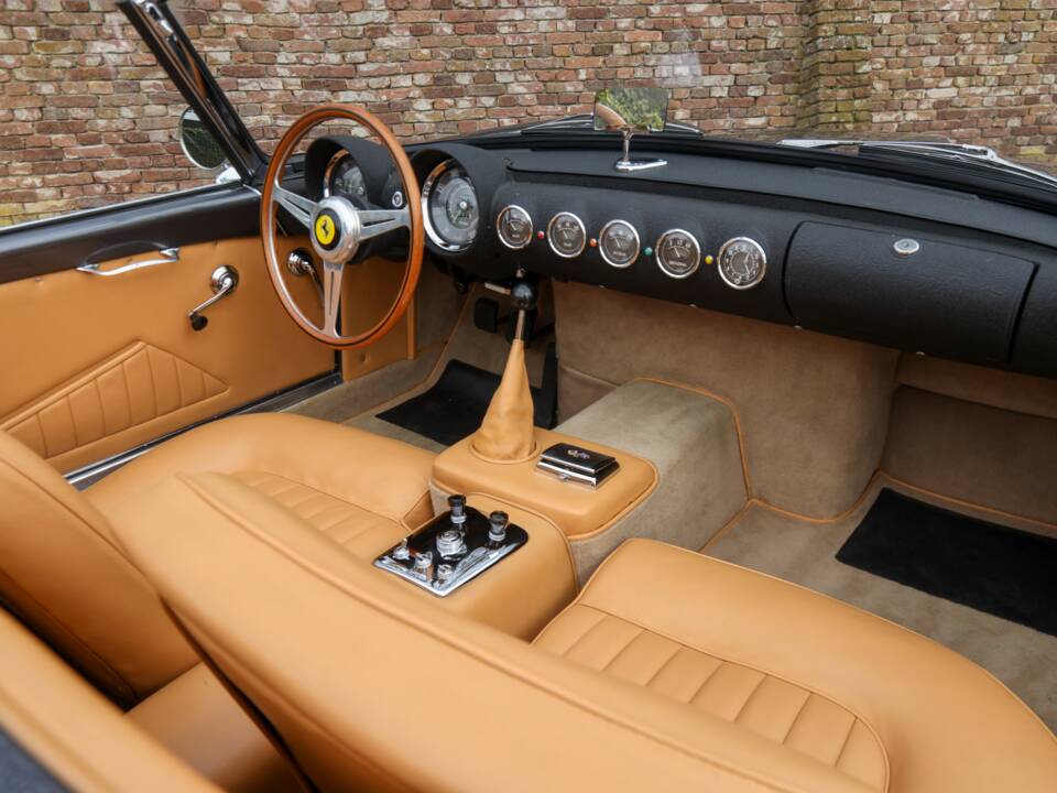 Bild 50/50 von Ferrari 250 GT Cabriolet Pininfarina (1959)