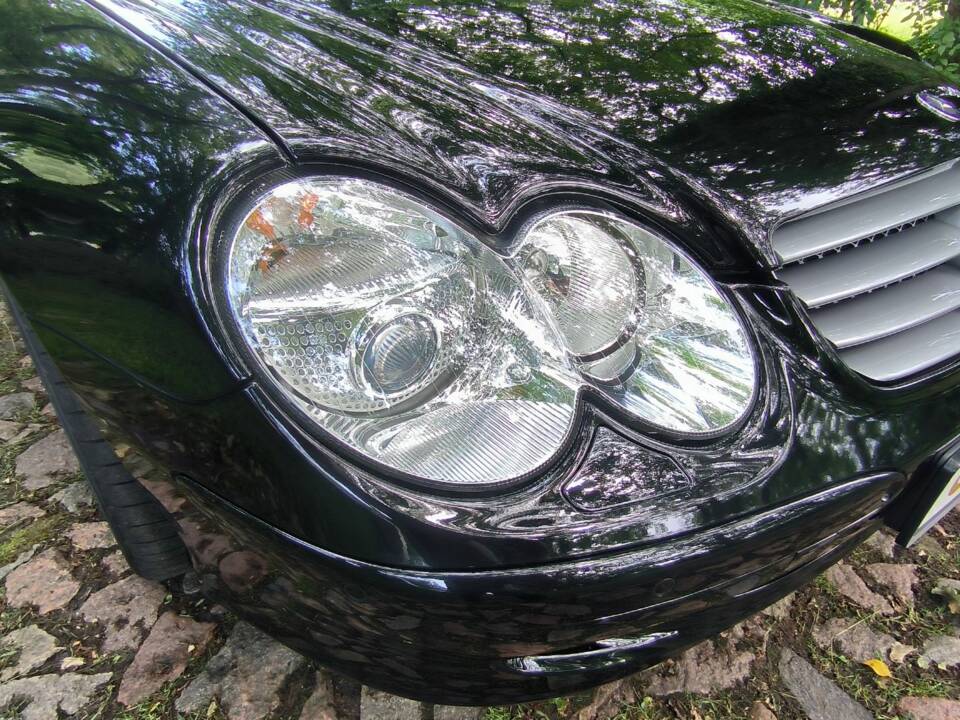 Imagen 31/58 de Mercedes-Benz SL 350 (2005)