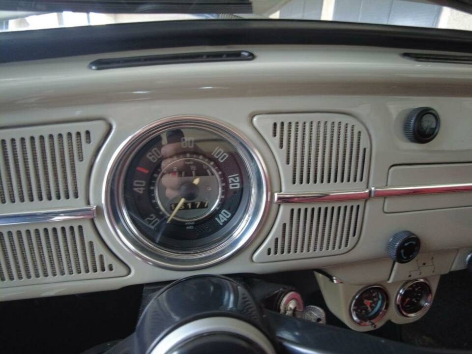 Image 10/18 de Volkswagen Coccinelle 1200 (1968)
