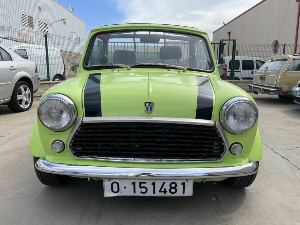 Image 3/8 de Leyland Authi Mini 1000 (1971)