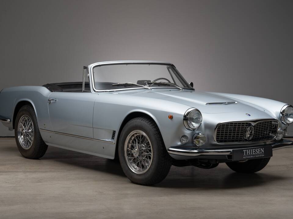 Bild 2/36 von Maserati 3500 GT Spyder Vignale (1962)
